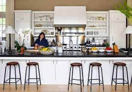 See The Home Kitchens Of 8 Famous Chefs Home Kitchens Kitchen Remodel Chefs Kitchen
