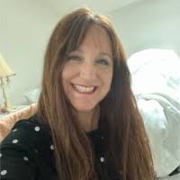 Elena Cooke's Instagram, Twitter & Facebook