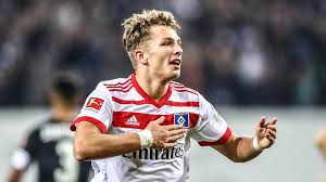 Kevin großkreutz vermögen wird auf rund 12 millionen euro geschätzt. Kevin Grosskreutz Verrat Das Sagte Mir Klopp Nach Meinem Uerdingen Wechsel Sportbuzzer De