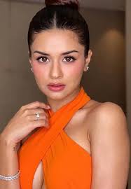 Avneet Kaur enjoying her vacation and living her best moments ☀️💖 .  #avneetkaur #fblifestyle #bollywood