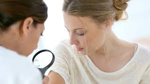 Consult an online dermatologist today. Should You See A Dermatologist Skin And Beauty Center Everydayhealth Com