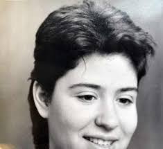 Ajunsă la 78 de ani, fosta soție a lui petre roman, mioara roman, a ajuns la sapă de lemn. Or4 Aktualnews Ro