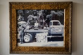 Image result for Kewanee Green Light 1932 Nash