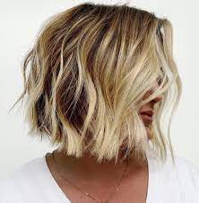 Short wavy hair is trendy, classy and versatile. 50 Bomb Wavy Bob Haircuts For The Current Season Hair Adviser