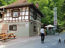 So nah und doch so fern: Hohe Wart Haus Hohe Wart Miltenberg Wandertipps Fotos Komoot