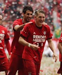 Javi Martinez And Bastian Schweinsteiger Schweinsteiger Bastian Schweinsteiger Bayern Munich