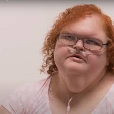 1000-Lb Sisters' Tammy Slaton Shows Off 440-Lb Weight Loss in Poolside  Photo