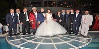 Leyla ile süleyman ceyhan düğünü 1. Cesme De Siyaset Ustu Dugun Kultur Sanat Gercek Haberci