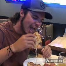 walker.mccallon's Pizza Review at Old Chicago Pizza + Taproom