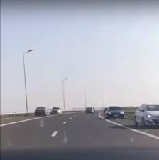 La fața locului acționează 20 de ambulanțe din bucurești. Pe Contrasens Pe A2 Autostrada Soarelui Video Virgin Radio Romania