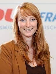 Jana Behrens's Instagram, Twitter & Facebook