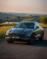 2021 Aston Martin Dbx Gran Turismo Carros