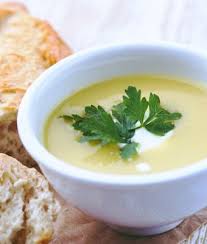 Creme De Chou Fleur Au Sirop D Erable Cuisinaweb Recipe Potato Soup Leeks Food
