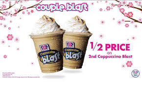 Harga es krim baskin robbins dibanderol mulai rp58 ribu, sedangkan untuk kue ditaksir seharga rp365 ribu tergantung pilihan dan tempat pembelian. Baskin Robbins Buy Couple Blast To Enjoy Half Price On 2nd Cappuccino Blast Limited Time Promotion Harga Runtuh Harga Runtuh Durian Runtuh