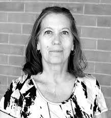 Gina Mcelroy's Instagram, Twitter & Facebook