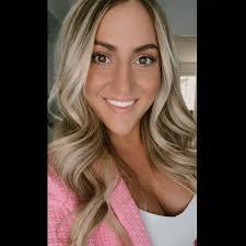 Elena Spaulding's Instagram, Twitter & Facebook