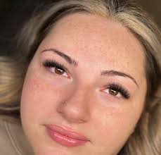 HELLO 🤍 My name is Krysta, Owner of The M.O.B Esthetics and Bridal! I am a  licensed and insured Esthetician providing services such as Lashes, Brows,  Waxing, Spray Tans and Makeup! I