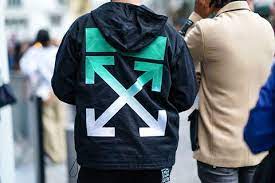 La collezione junior si rivolge alle bimbe …. Moda Inverno 2020 Sono Le Tendenze Uomo Quelle Che Adoreremo