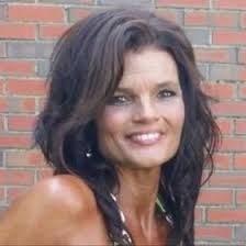 April Chambers (aprilchmbrs)