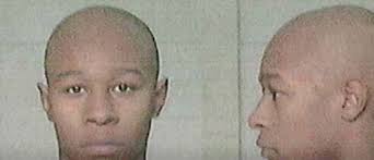 Hapishanede hukuk kitapları okuyarak avukat oldu