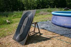 You can also diy a more proactive solar heating solution using tens of several yards of black hosing connected to your pool pump. Yana And Peter Homeshow How To Heat A Pool Diy Swimming Pool Solar Pool Heater Solar Pool Heater Diy