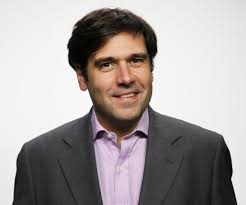 Financial journalist Rob Cox named 2017 Ottaway Visiting Professor