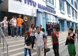 Informatica restabileste nu numai unitatea matematicilor pure si a celor aplicate, a tehnicii concrete si a matematicilor abstracte, dar si cea a stiintelor naturii. Facultatea De InformaticÄƒ Universitatea Titu Maiorescu