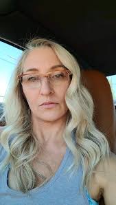 Loving this "fix" today, just been highlighting so long, started to lose  the highlighted look so we clarified it and cooled it down, i am ready for  some of my natural gray to come through! , I'm all ...