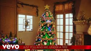 Feel the holiday spirit with our collection of the best christmas pictures hd to 4k quality available for commercial use download for.get festive with our handpicked collection of christmas picture. I Ll Be Home For Christmas Cozy Little Christmas From The Disney Holiday Singalong Youtube