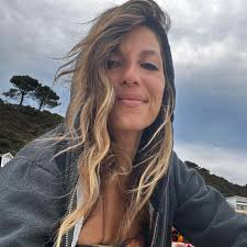 Can anyone recommend a bike rack to fit a 2007 Alphard. TIA