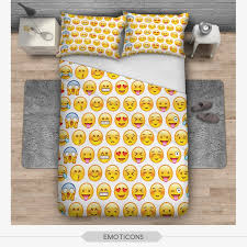 Brighten any bedroom and add some fun with this hip boys emoji and texting themed comforter set. Beddingoutlet Emoji Bedding Set Cute And Fashion Duvet Cover For Kids Printed Bedlinen Twin Full Queen King Bedspreads Bedding Linens Full Duvet Covers From Tjtj2 51 75 Dhgate Com