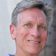 Starting off the morning by getting around to updating my head shot!