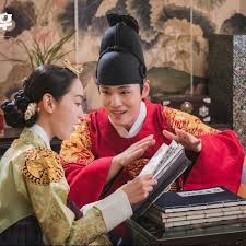 From episode 15 this was changed to different games related to the landmark. Mr Queen Episode 16 Mydramalist
