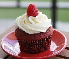 These include fudge, vanilla creme, and other sweeteners.the history of chocolate cake goes back to the 17th century, when cocoa powder from the americas were added to traditional cake recipes. Resepi Cup Cake Red Velvet