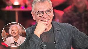 La mère de Marc Labrèche raconte la naissance de son célèbre fils