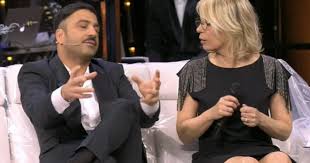 ''biagio saresti disposto ad uscire oggi con sara?'' la risposta affermativa di biagio non convince e volano stracci. Felicissima Sera Pio E Amedeo Senza Freni Con Maria De Filippi Sappiamo Cosa Ti Ha Regalato Berlusconi Al Matrimonio Libero Quotidiano