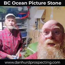 Dan Hurd Prospecting cutting BC Ocean Picture Stone.#oceanpicturestone