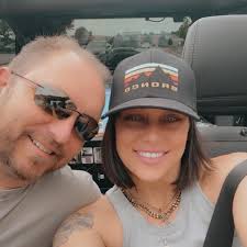 Whitney Littleton w osoby