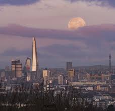 You can know when the moon will be fullmone with timer. Supermoon Tonight Is It A Supermoon Tonight When Was The Last Super Moon Magdelaine Net