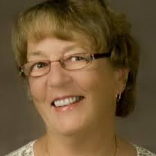 Dawn Marshall Straka (@dawnems)