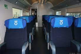 Sui 24 binari della stazione ogni giorno transitano più di 800 treni fra regionali trenord, regionali veloci, eurocity, intercity e convogli ad alta velocità nazionali e. Eurocity Thello Thello Thello Zugkategorien Railcc