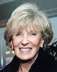 Julia Mcnutt's Instagram, Twitter & Facebook