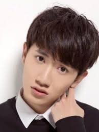 Mira lo último El ingenioso ojo rojo de Dee (2021) sub español