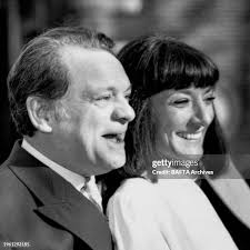 131 12 St James Square Stock Photos, High-Res Pictures, and Images