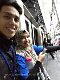 Pengalaman Bekerja di WHSMITH Malaysia