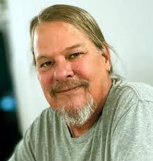 Carolina Benjamin's Instagram, Twitter & Facebook