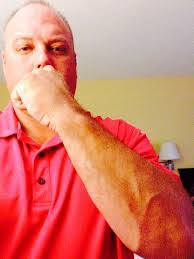 Jason Solesbee's Instagram, Twitter & Facebook