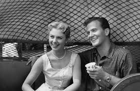 Actor, singer, author and songwriter (exodus) pat boone was educated at david lipscombe college, north texas state college and columbia university (from which he received a bachelor of science degree in 1958). A Moment With Pat Boone Up Close And Very Personal Part Ii Sm Mirror
