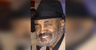 Raoul White's Instagram, Twitter & Facebook