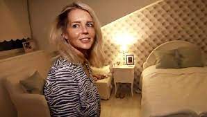 In het nieuwe programma 'chantal blijft slapen', te zien vanaf donderdag 30 oktober. Chantal Blijft Slapen Bij Rico Verhoeven Sluit Af Met 1 3 Miljoen Kijkers Video S Bergen Op Zoom Bndestem Nl